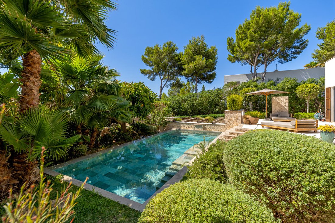 Villa in Rotes Velles, Calvia, Balearic Islands 2 - 18490123