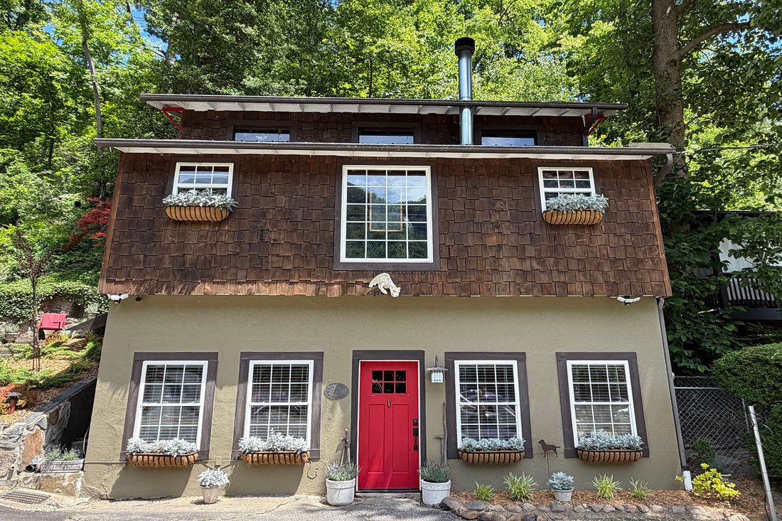 House in Lake Lure, North Carolina, United States 4 - 16890245