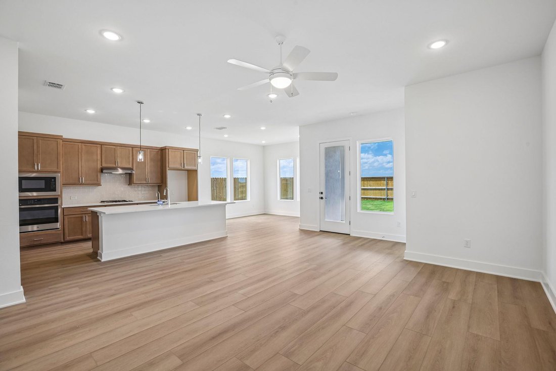 House in Buda, Texas, United States 4 - 18066390