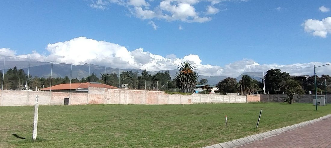 Land in Quito, Pichincha, Ecuador 4 - 18491355