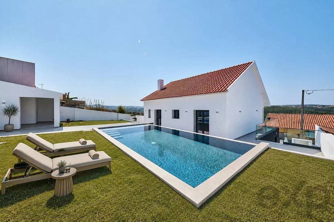 House in Carvoeira, Lisbon, Portugal 1 - 18298891