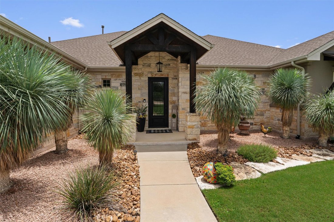 House in Georgetown, Texas, United States 2 - 18489942