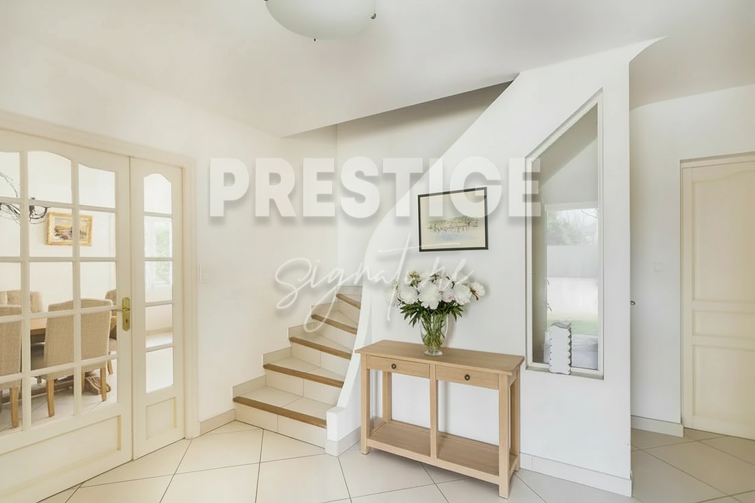 Villa in Nord, Sanary-sur-Mer, France 4 - 18490589