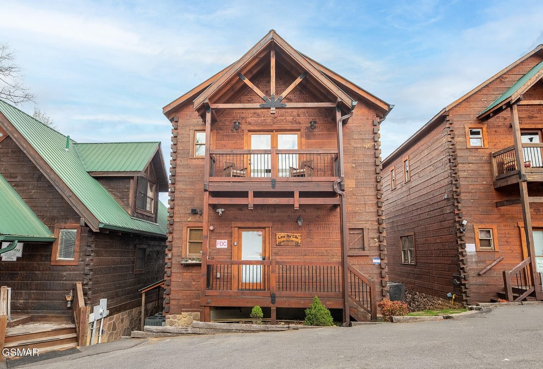 House in Gatlinburg, Tennessee, United States 2 - 18491477