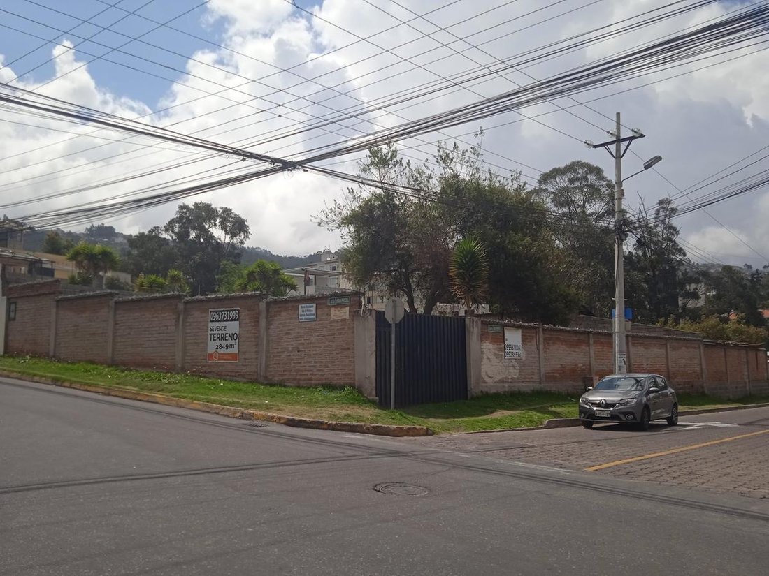 Land in Quito, Pichincha, Ecuador 5 - 18491234