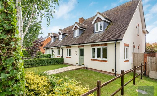 House in Buckinghamshire, England 1