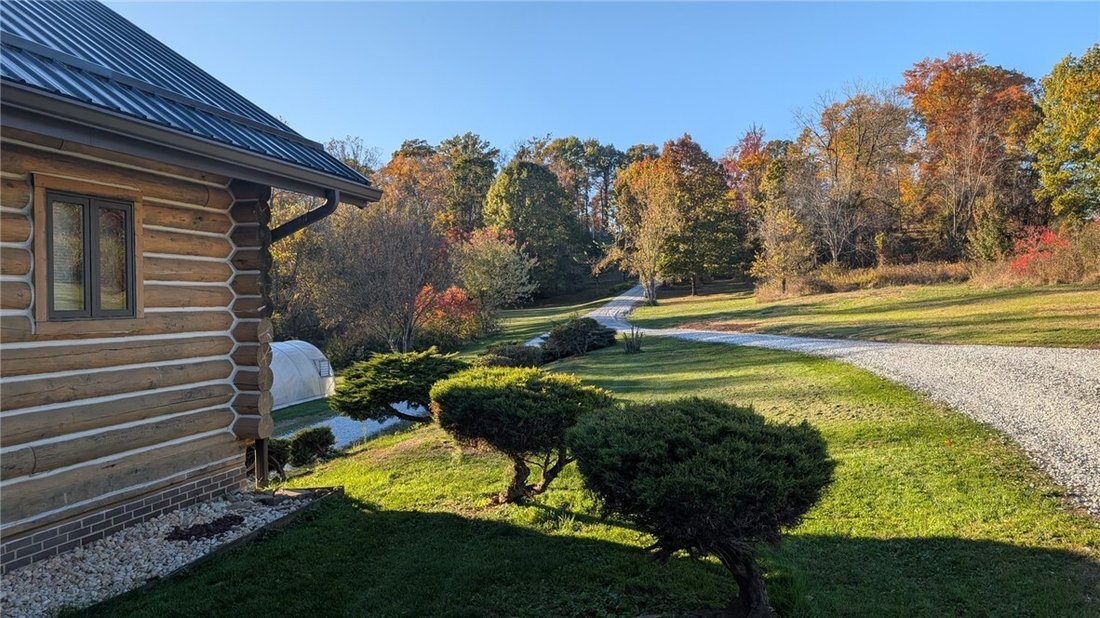 House in Burgettstown, Pennsylvania, United States 5 - 18489681