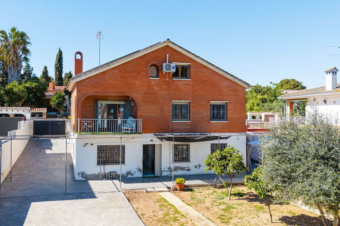 Chalet in el Vendrell, Catalonia, Spain 1 - 18492101