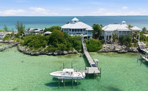 House in Marsh Harbour, Central Abaco, The Bahamas 1