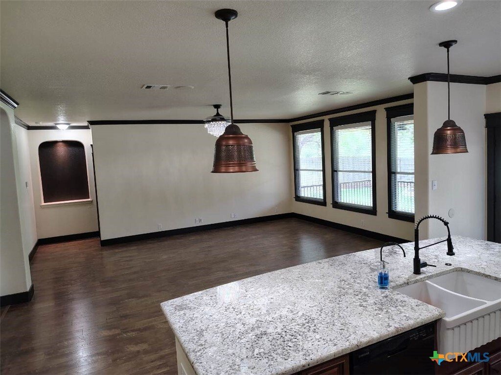 House in New Braunfels, Texas, United States 5 - 18490087