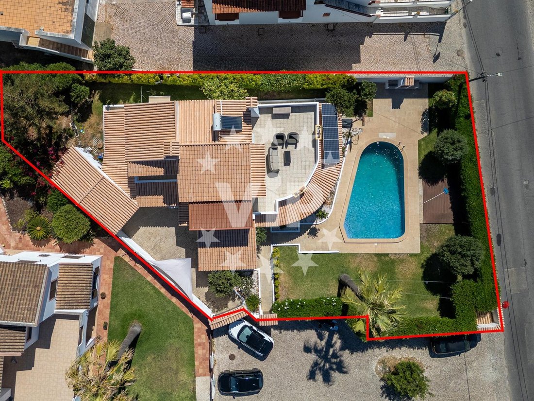 Villa in Praia dos Pescadores, Olhos de Agua, Portugal 1 - 18491782