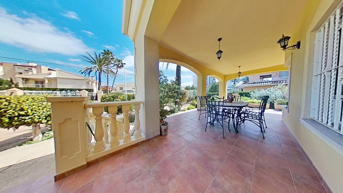 Chalet in Elx / Elche, Valencian Community, Spain 1 - 17126725