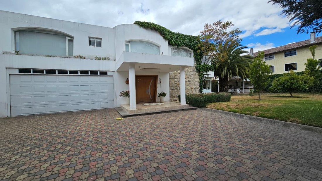 House in Quito, Pichincha, Ecuador 2 - 18491227