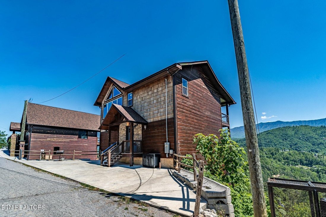 House in Gatlinburg, Tennessee, United States 5 - 18491292