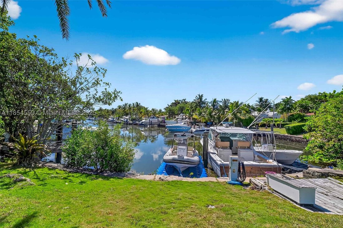 House in Miami, Florida, United States 5 - 16637257