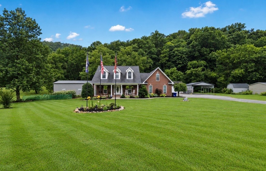 House in Bethpage, Tennessee, United States 1 - 18125246