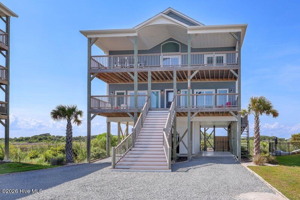 House in North Topsail Beach, North Carolina, United States 1 - 18489959