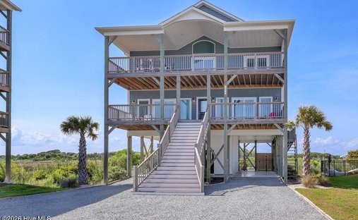 House in North Topsail Beach, North Carolina, United States 1