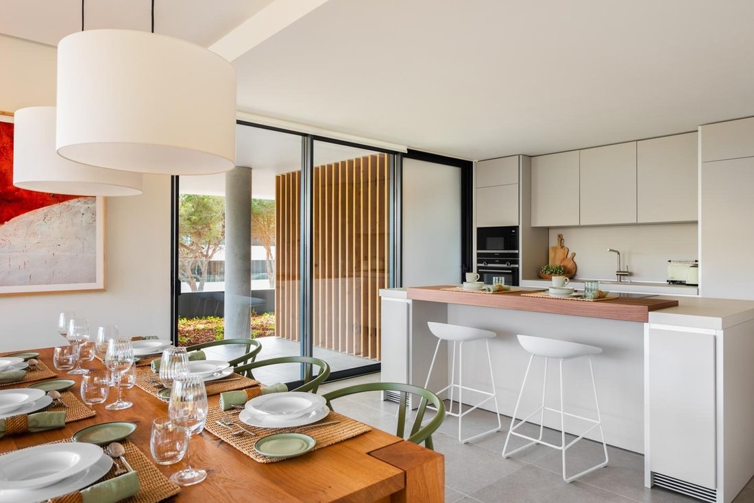 Apartment in Sotogrande, San Roque, Andalusia 1 - 18490294