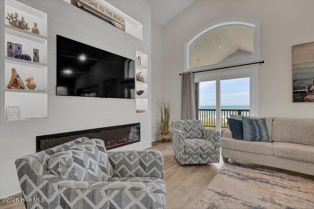 House in North Topsail Beach, North Carolina, United States 5 - 18489959