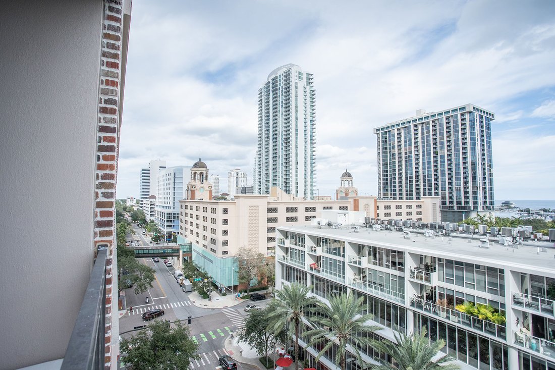Condo in St. Petersburg, Florida, United States 4 - 16927590