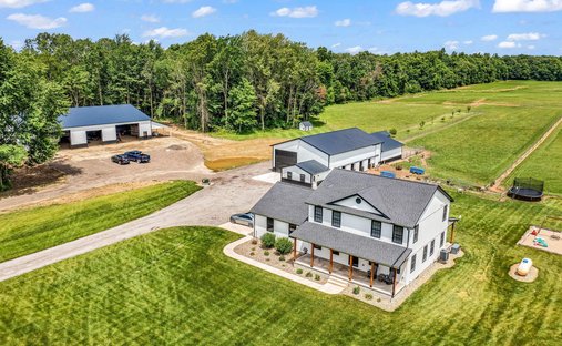 House in Centerburg, Ohio, United States 1