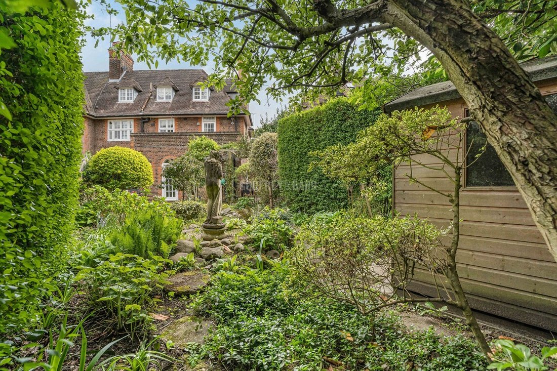 Maison à Temple Fortune, Borough londonien de Barnet, Angleterre 3 - 18489797