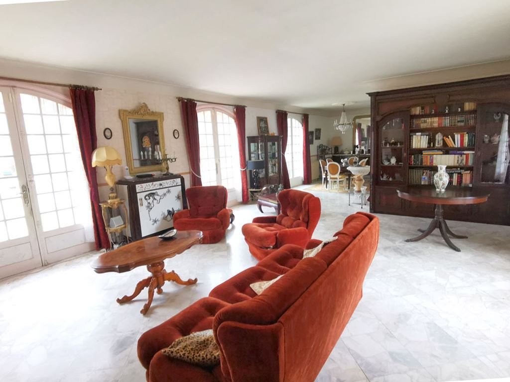 House in Nord Est Vallieres, Saint-Georges-de-Didonne, France 2 - 18490783