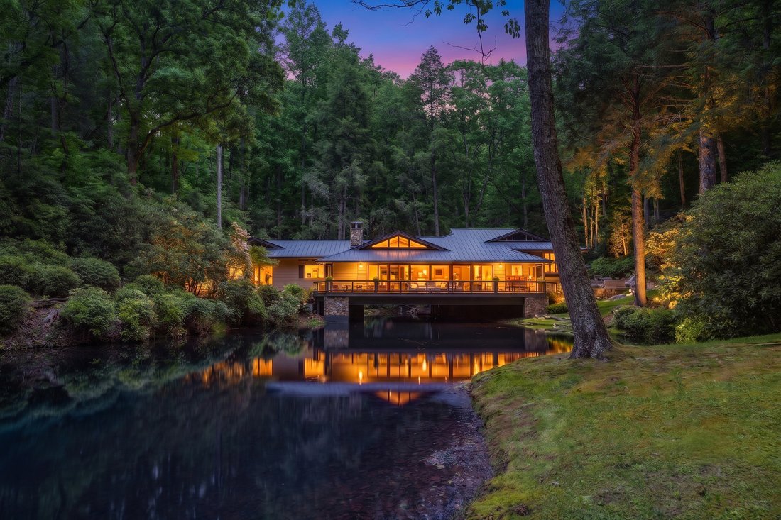 House in Highlands, North Carolina, United States 1 - 18212985