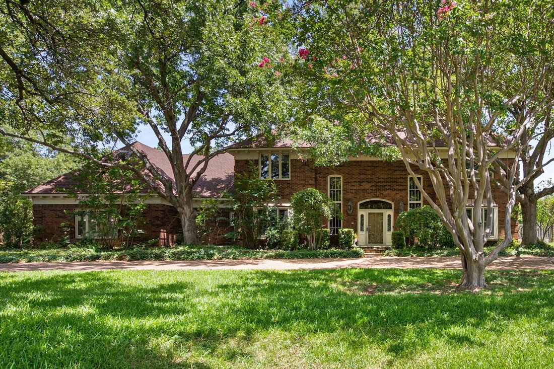 House in Hurst, Texas, United States 1 - 18490951