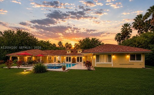 Maison à Coral Gables, Floride, États-Unis 1