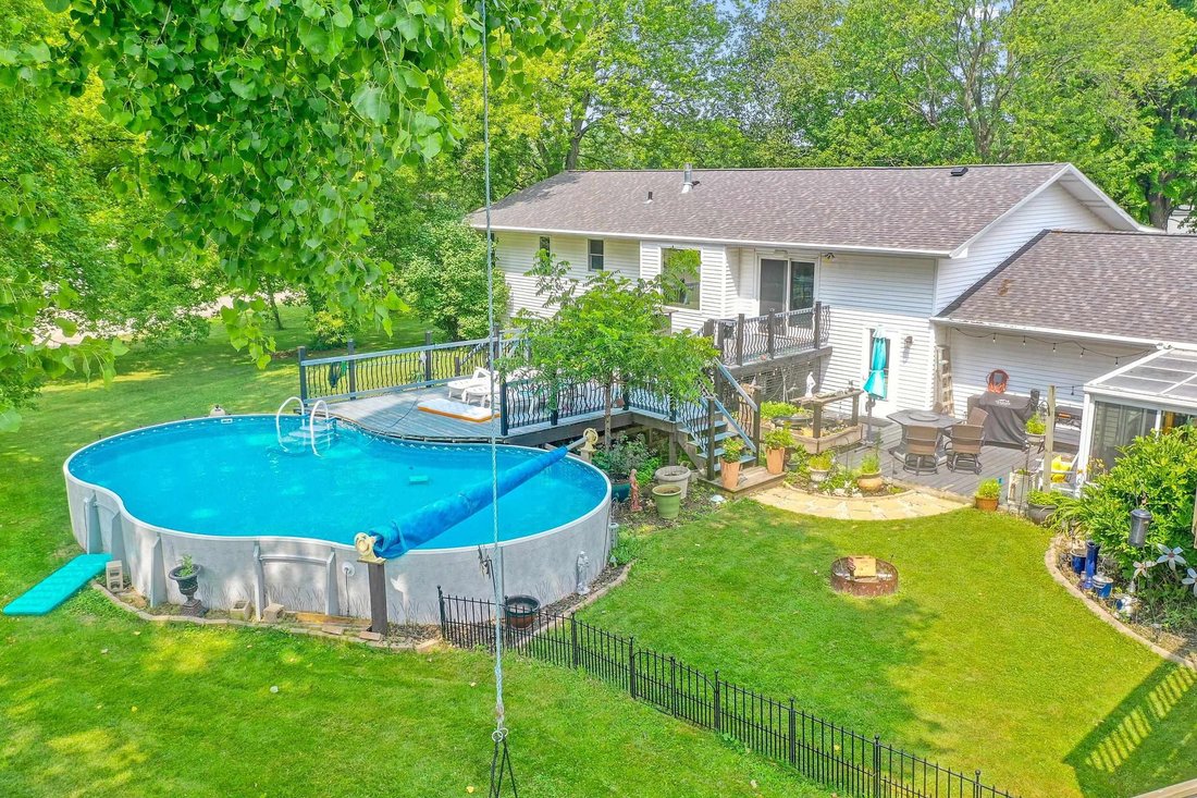 House in Appleton, Wisconsin, United States 4 - 18489985