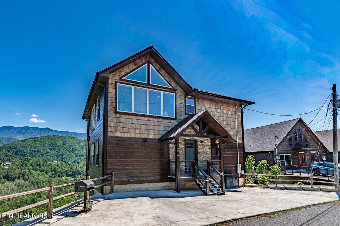 House in Gatlinburg, Tennessee, United States 4 - 18491292