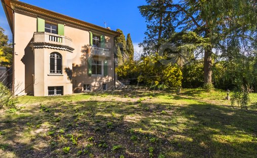 Villa in Le Faron-Fort-Rouge, Toulon, France 1