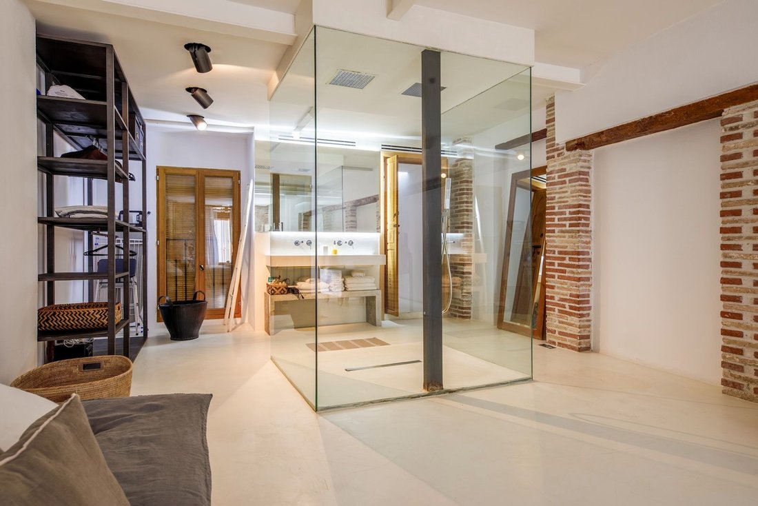 Apartment in Ciutat Vella, Barcelona, Spain 5 - 18489635