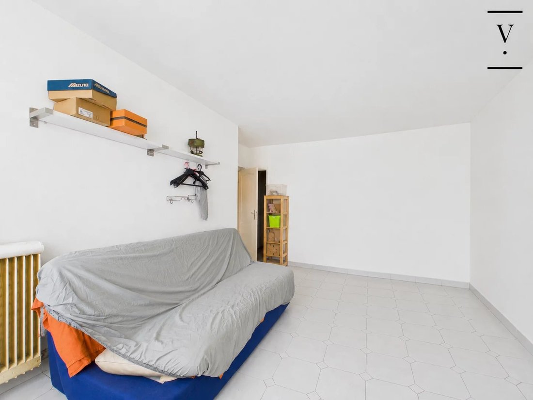 Apartment in Léon-Blum Folie-Regnault, Paris 11e Arrondissement, Paris 3 - 13613385