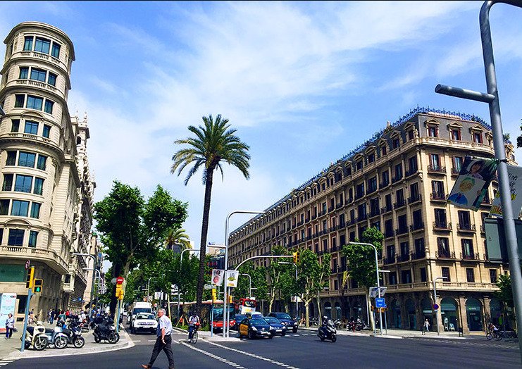Apartment in Sarrià-Sant Gervasi, Barcelona, Spain 2 - 18490197