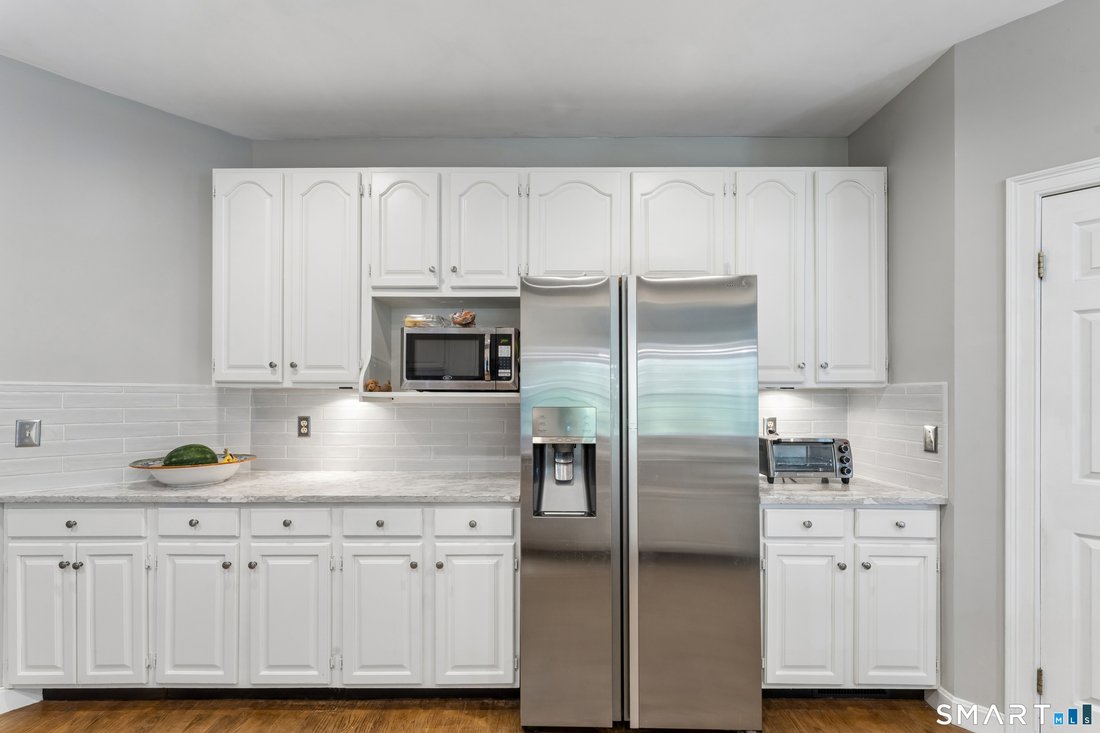 House in Newtown, Connecticut, United States 5 - 18490423