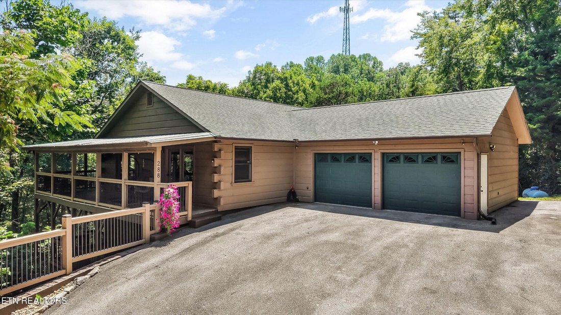 House in Sevierville, Tennessee, United States 1 - 18491215