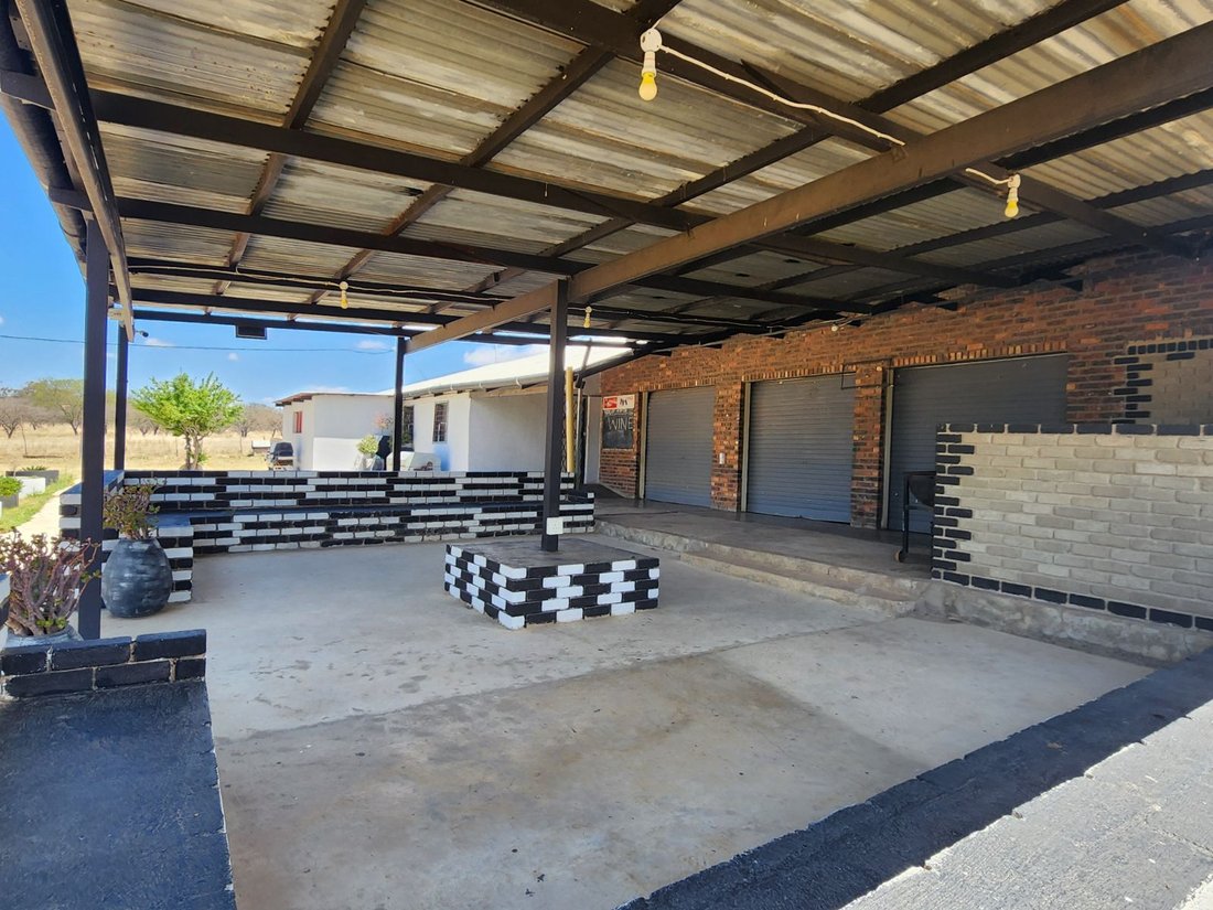 Farm Ranch in Braamfontein, Gauteng, South Africa 3 - 18491053