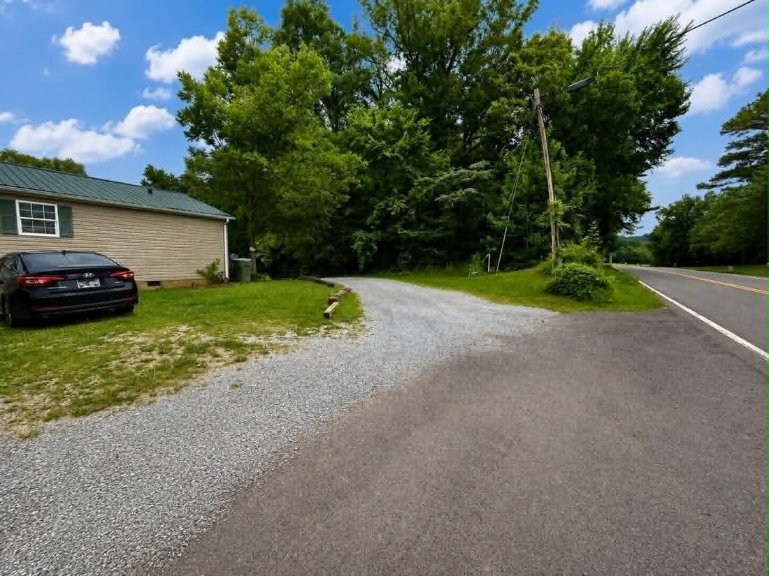 Decatur, Tennessee, United States 3 - 18491187