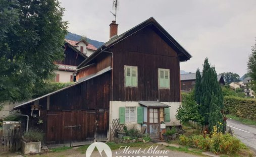 House in Saint-Gervais-les-Bains, Auvergne-Rhône-Alpes, France 1