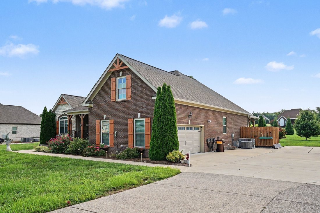 House in Columbia, Tennessee, United States 3 - 18428598