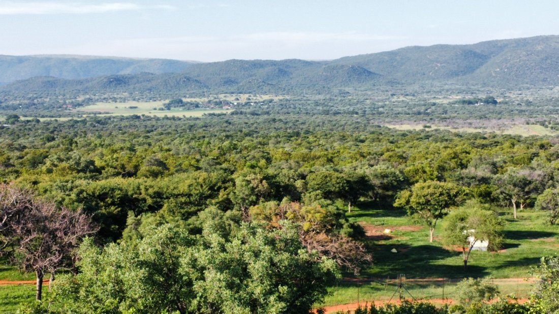 Farm Ranch in Johannesburg, Gauteng, South Africa 1 - 18490891