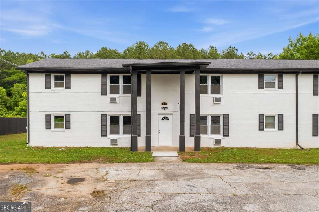 Cedartown, Georgia, United States 3 - 18490766
