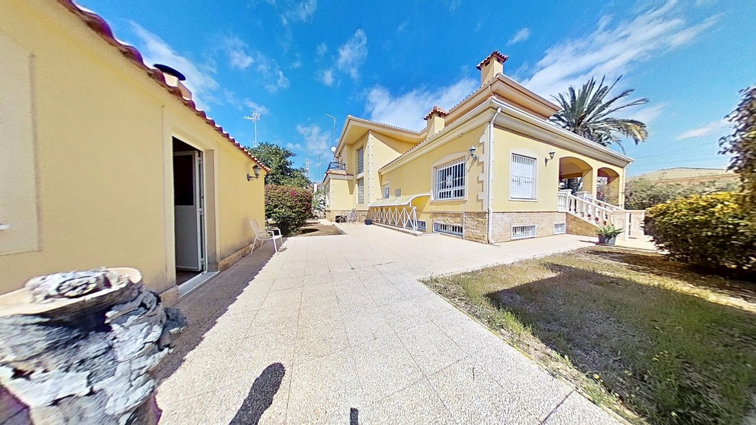Chalet in Elx / Elche, Valencian Community, Spain 2 - 17126725