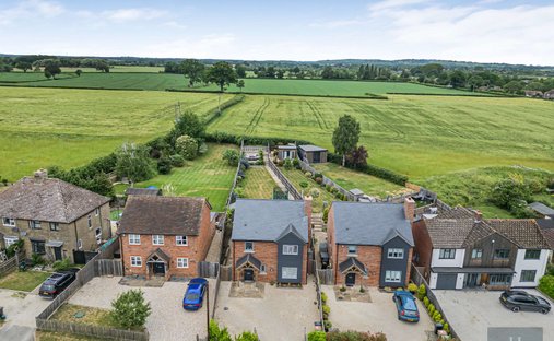 House in Tiddington, Tiddington (With Albury), England 1