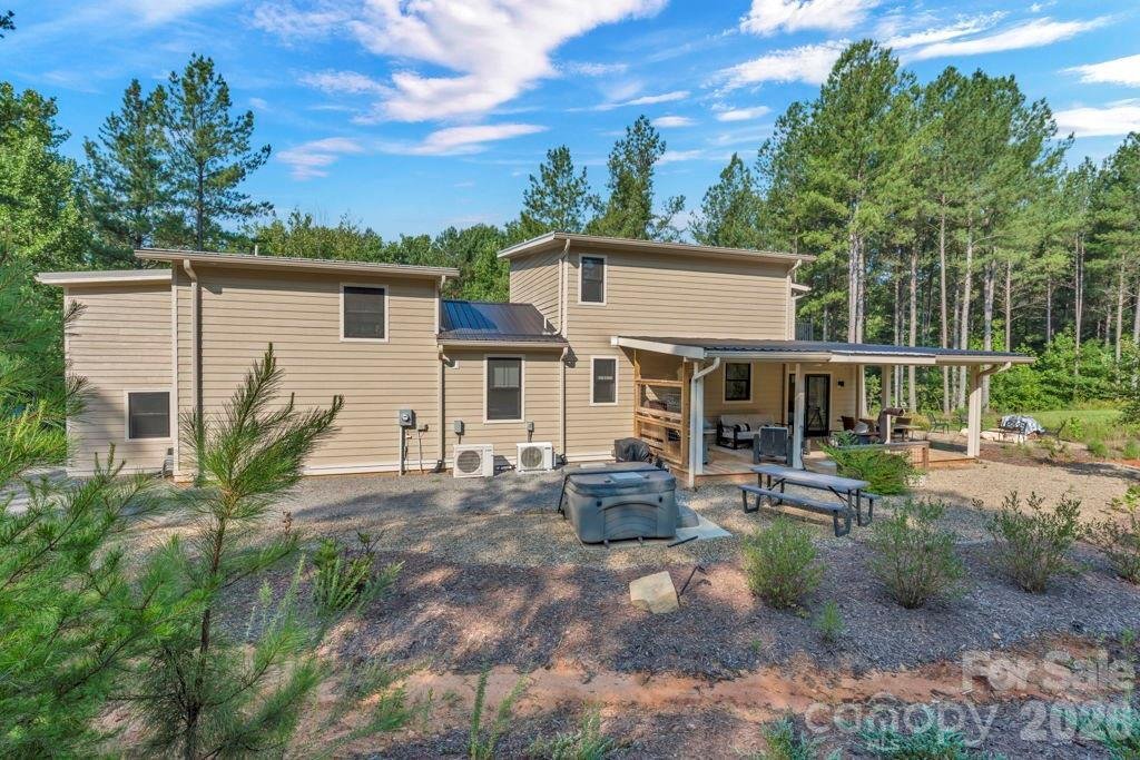 House in Morganton, North Carolina, United States 4 - 18490897
