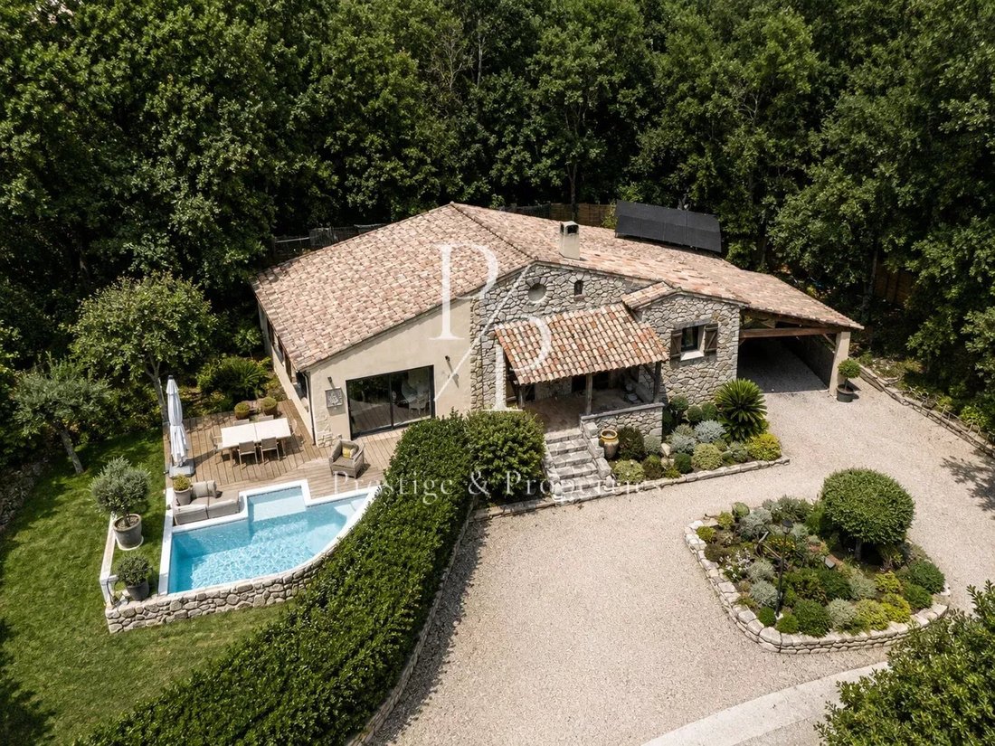 Villa in Mougins, Provence-Alpes-Côte d'Azur, France 2 - 18491684