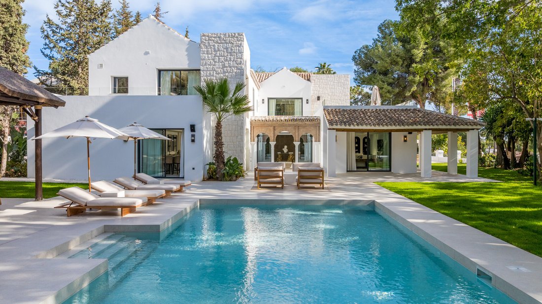 Villa in Puerto Banus, Marbella, Spain 2 - 18490061